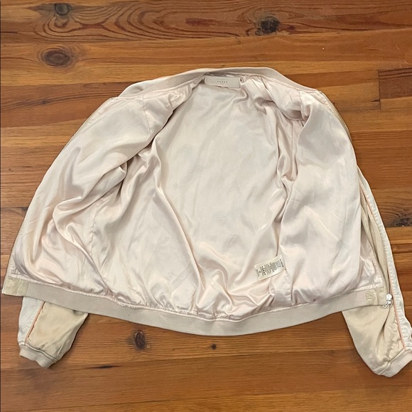 Blank NYC Cream Floral Embroidered Satin Bomber Jacket Womens Size XS - Picture 4 of 15